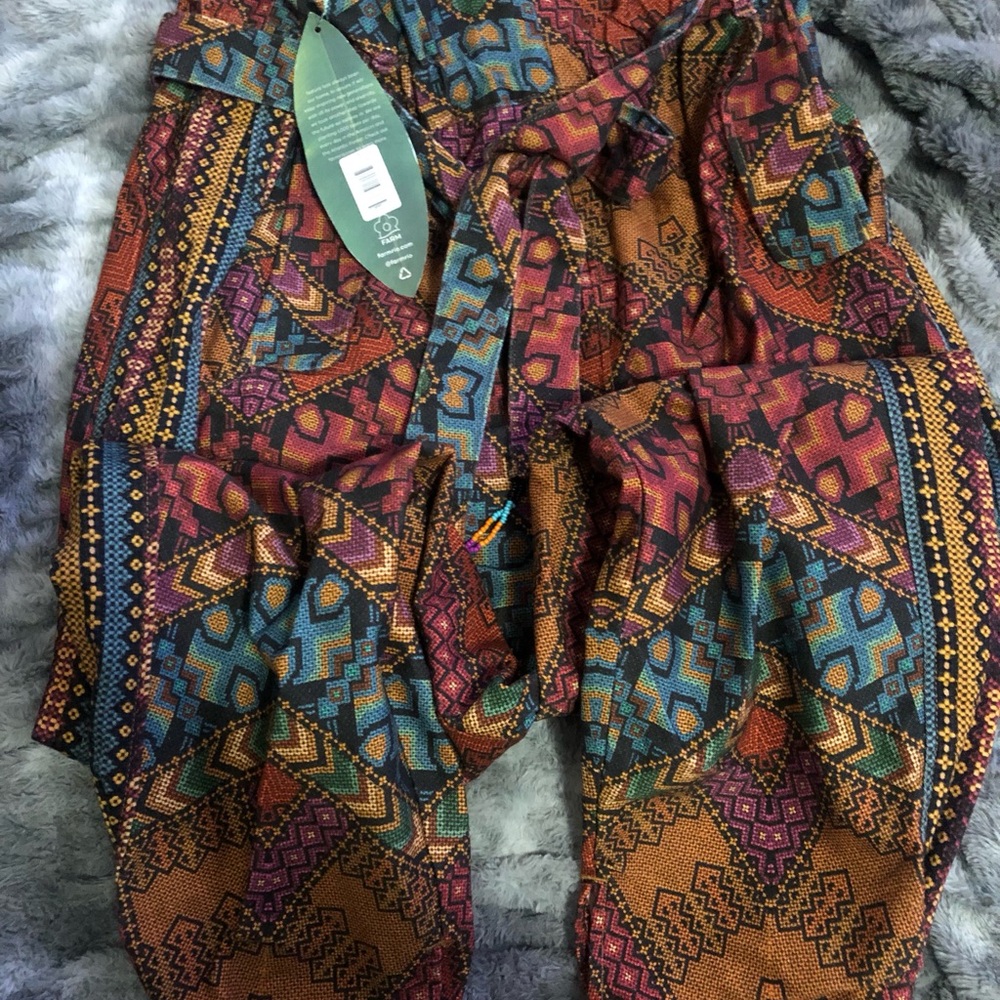 NWT Yawanawa Farm Rio Striped Paperbag Pants Large L Beaded Belt - Picture 3 of 5